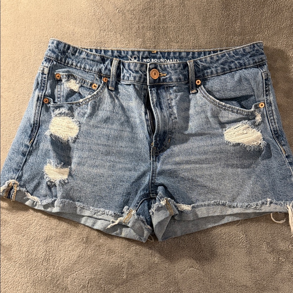 No Boundaries Light Blue Distressed Denim Cutoff Shorts